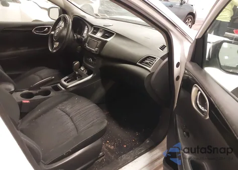 2018 Nissan Sentra Sv z USA, uszkodzony, nr VIN 3N1AB7AP8JL662659